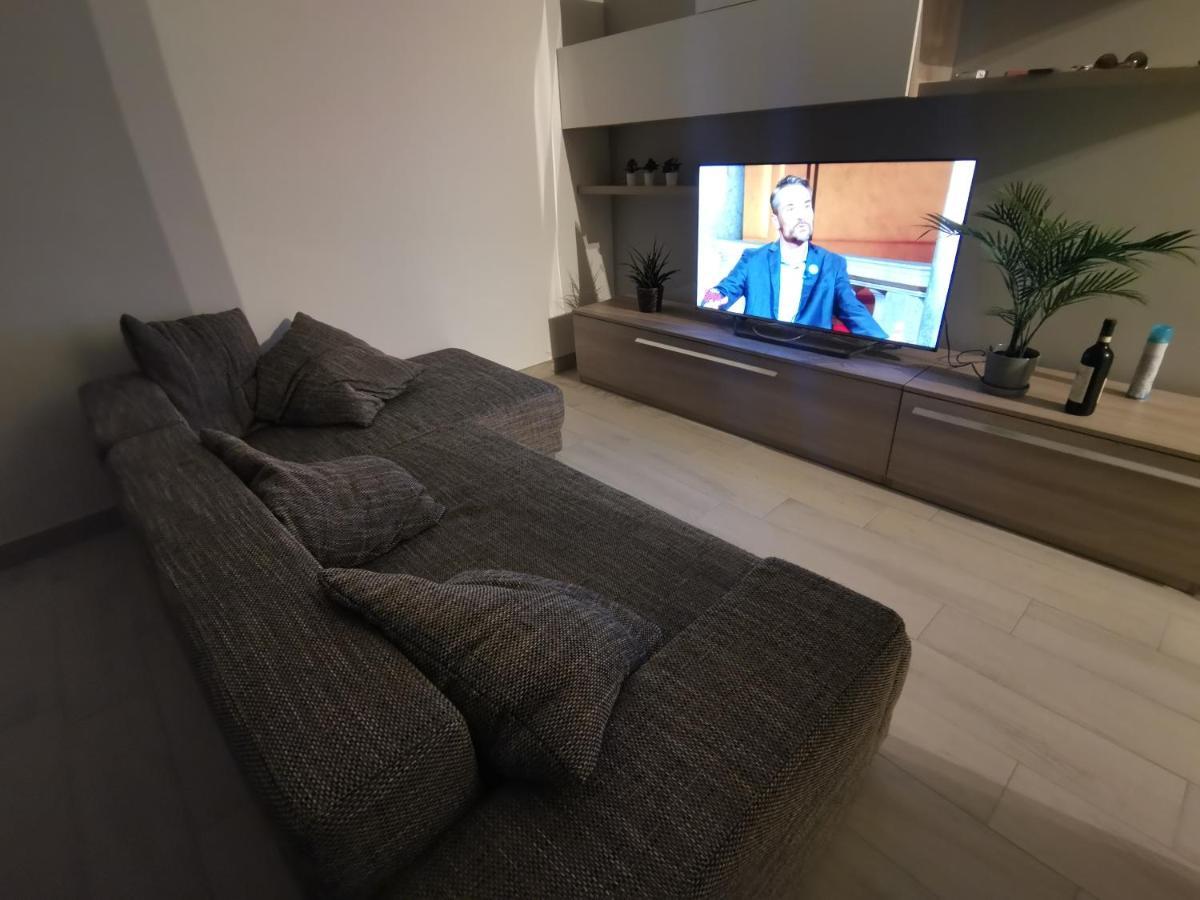 Shining House In Milan Apartment Luaran gambar